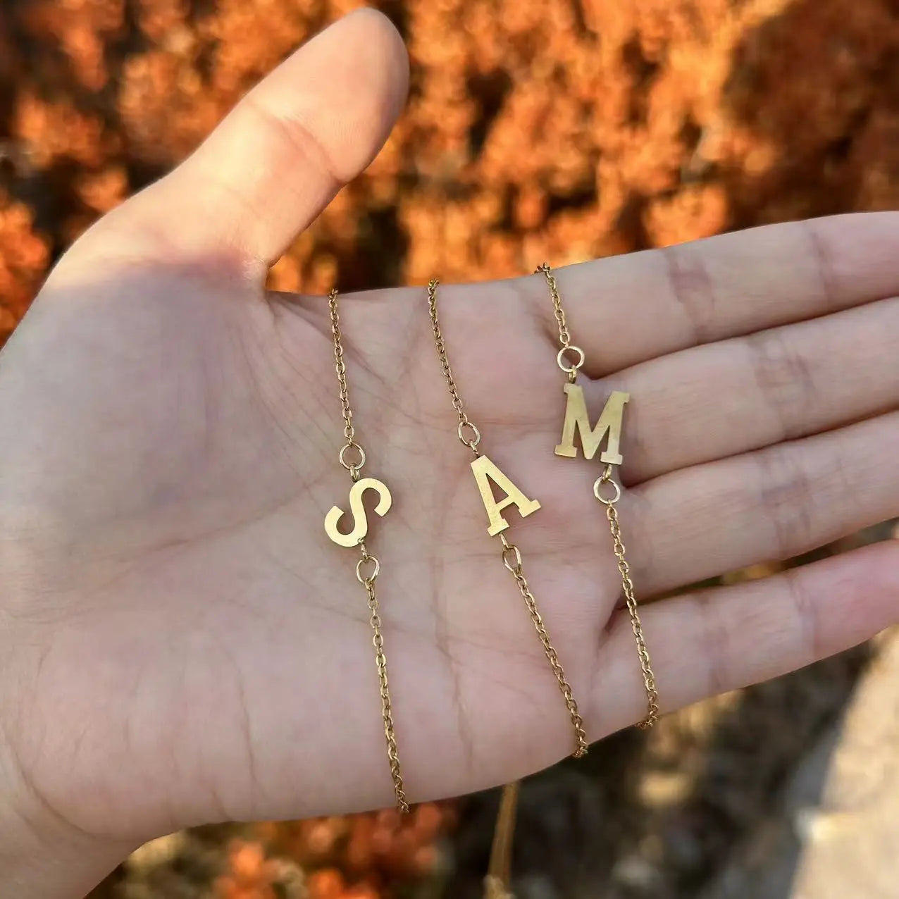 Pulseira Minimalista Letras